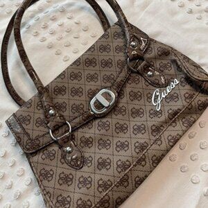 guess bag